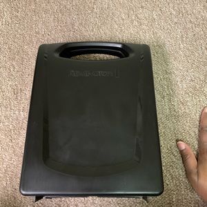 NEW Remington men hair clippers.